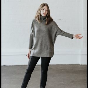 Vetta Capsule Oversized Sweater